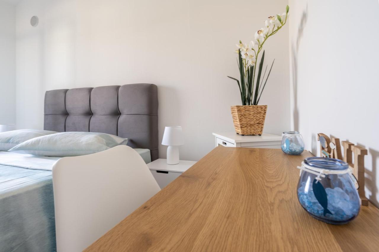 Penthouse Gea Appartement Premantura Buitenkant foto