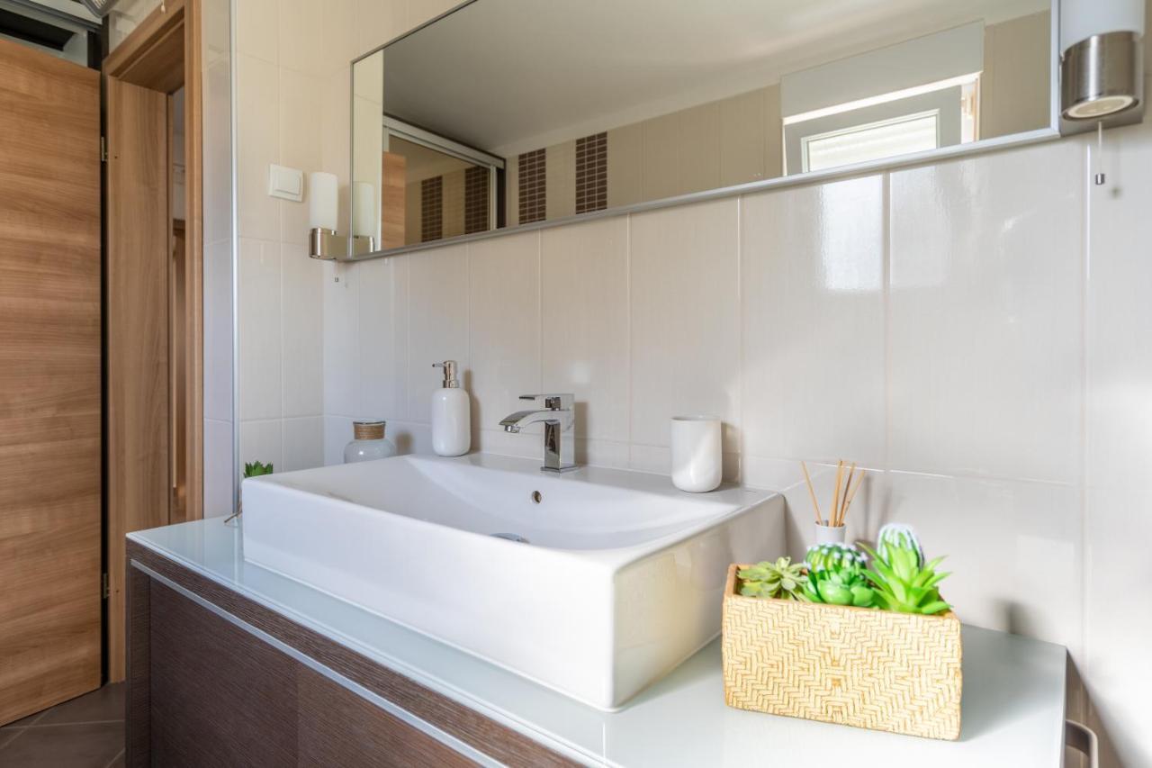 Penthouse Gea Appartement Premantura Buitenkant foto